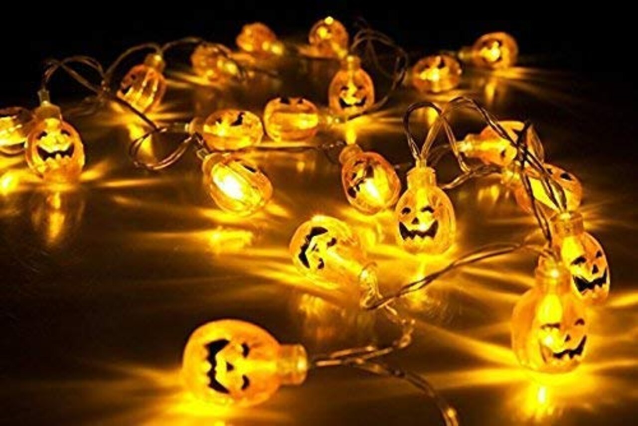 Home Decor Halloween string lights with 30 led,Orange Lights 20ft with pumpkin lights,Halloween Lights Outdoor for Patio, Garden,Parties (IP65,8 Light Modes Warm White)